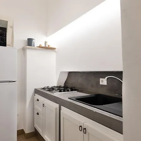 Masseria Nanni Фермерский дом *